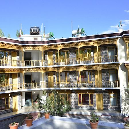 Hotel Lhalingkha Leh Exterior photo